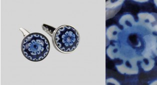 Manchetknoop rond bloem