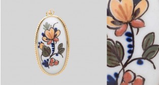 Medaillon met vergulde rand