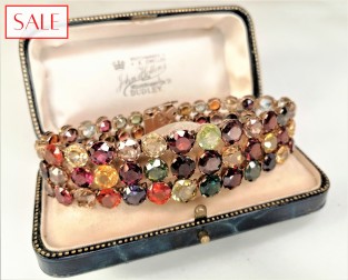 Gold 14K bracelet with several gemstones. Gouden 14K armband met meerdere edelstenen.