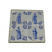 Dienstvrouwen aan het werk-20