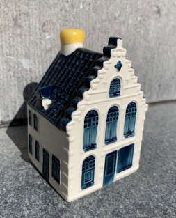 KLM Huis 49.