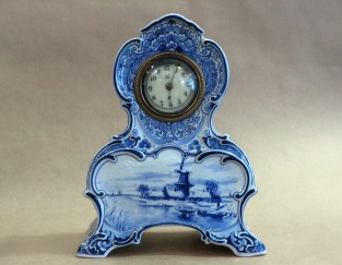 Clock with landscape - Royal Delft - de Porceleyne Fles